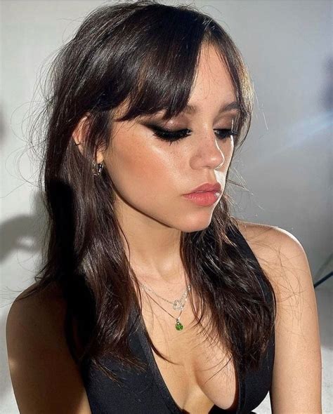 jenna ortega big tits|Jenna Ortega Sexy Tits and Ass Photo Collection